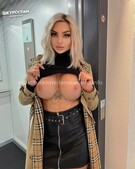 Анкета проститутки Снежана - метро Раменки, возраст - 25